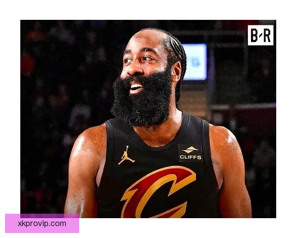 詹姆斯五项数据登顶历史首位 41分11篮板1米85后卫复制哈登壮举